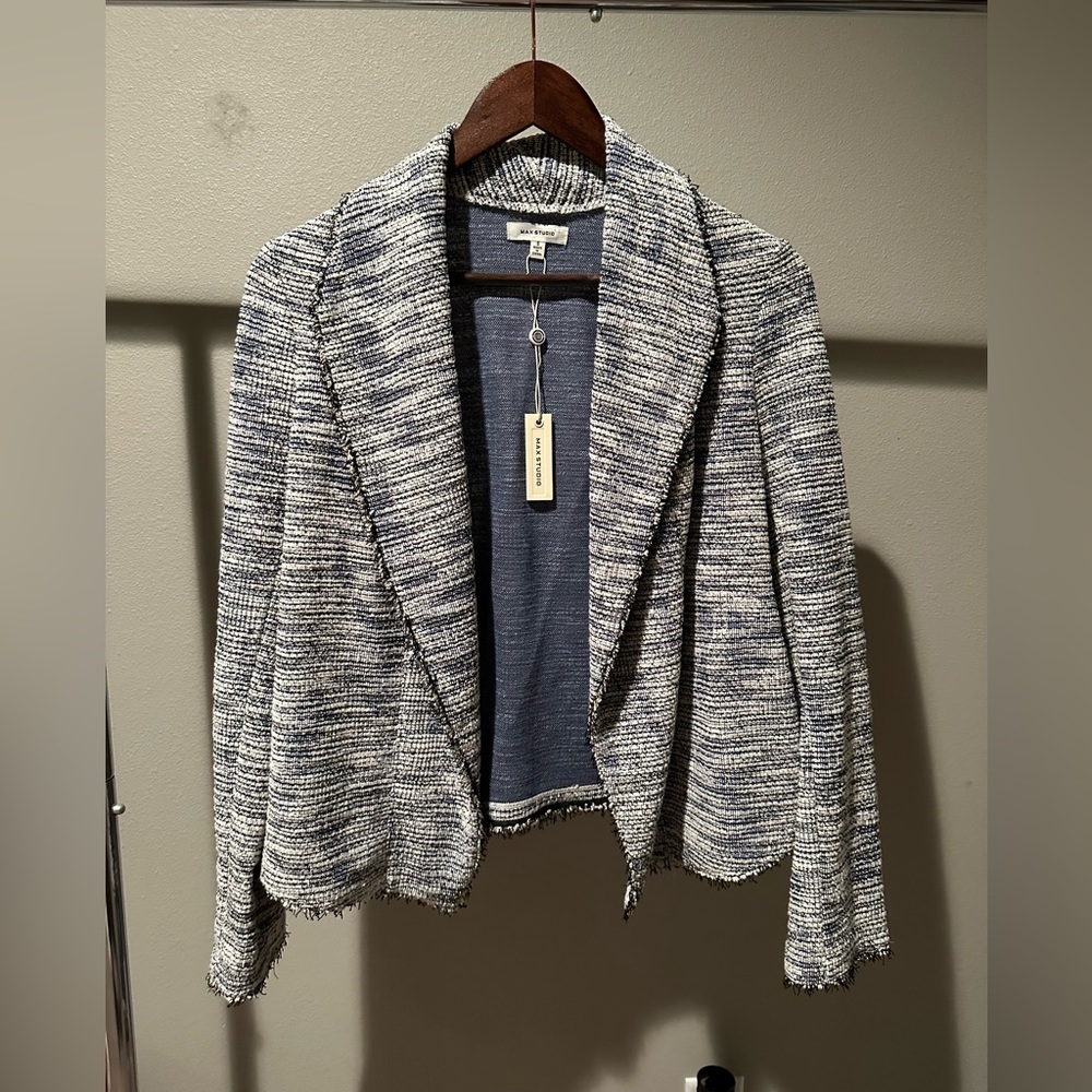 Max studio cardigan NWT